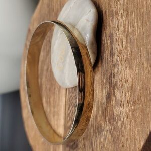 B2706 simplistic saucer‎ bangle bracelet